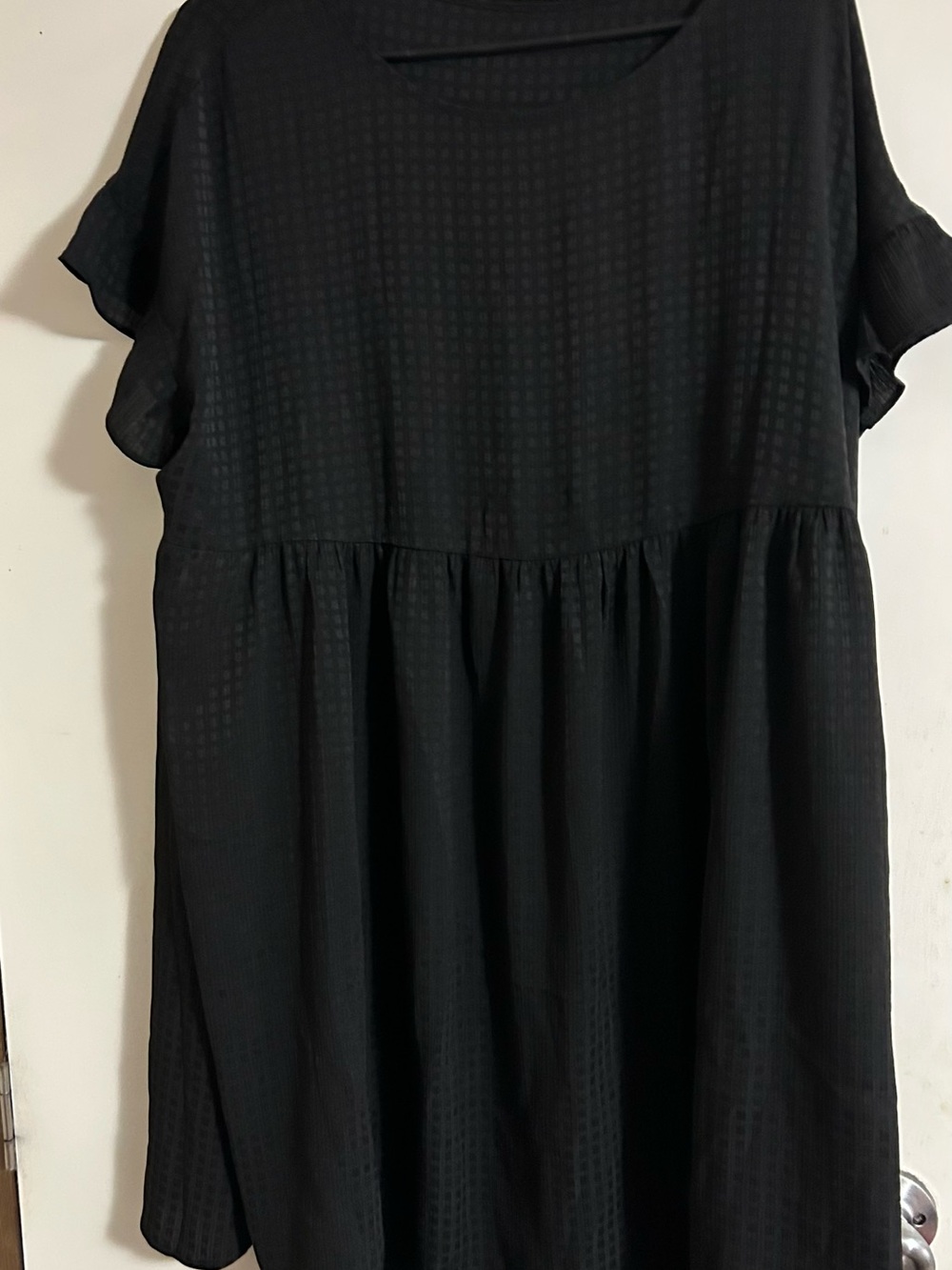 SHEIN Black Short Flutter Sleeve Babydoll Mini Dress